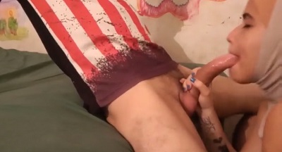 Арабка отсосала громадный член сводному брату